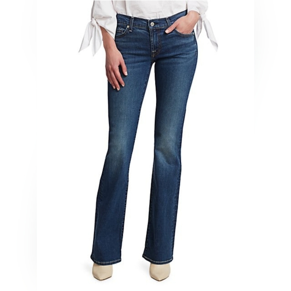 LAST CHANCEOld Navy The Diva Bootcut Jeans